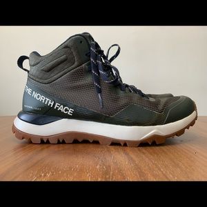 Women’s size 9 Northface Futurelight Hiking Boots